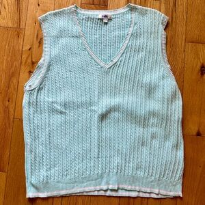 Cable Knit Sleeveless Sweater Vest